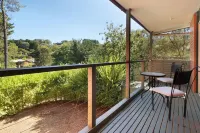 Goughs Retreat - Convenient to lake and mountain.