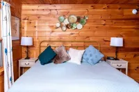 Charley's Cabin - Mountain Vacation