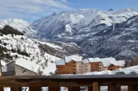 Studio 4 People in Auris-en-Oisans, Coquet, Well equipped, Splendid View Hotel a Isere