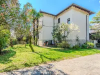 Mariarosa Hotels near Camping Magic Lake S.A.S. Antonello Di Maffia & C.