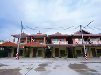Sri Siam Resort Hotels in Pak Phraek