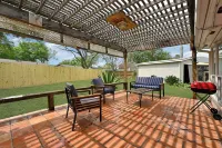 Quiet 4BR Near Nasa & Kemah, King Bed, Bbq, Patio
