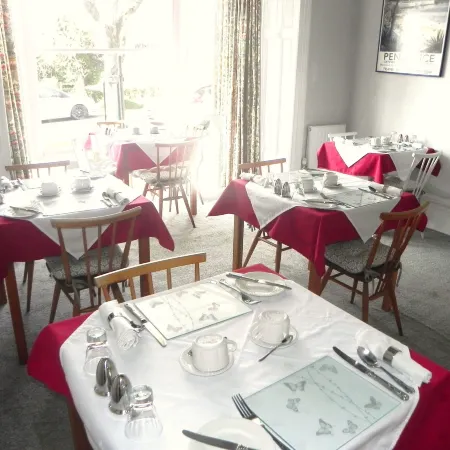 Dunedin Guest House