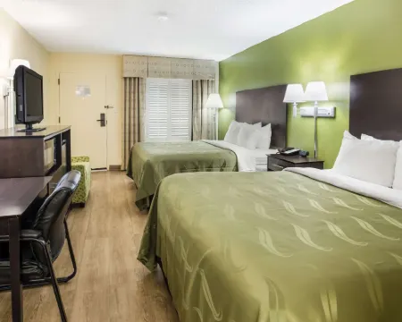 Quality Inn Albany Hotels in Dougherty County