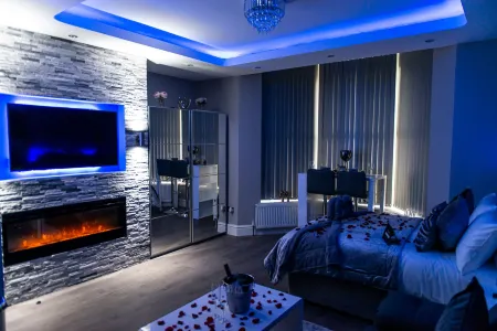 Aphrodite Suites