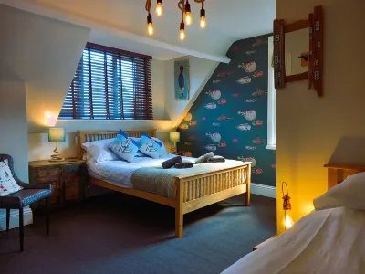 Ashburton House - B&B