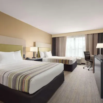 Country Inn & Suites by Radisson, Milwaukee Airport, WI Hotels near Milwaukee Airport-Trains