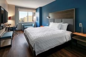 Tru by Hilton Denver Downtown Convention Center