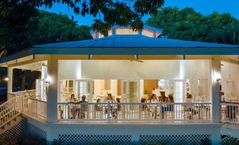 Azul Hotel & Retreat