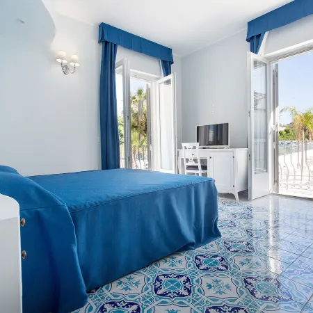 Odysseus Hotel