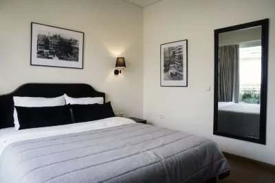 Athens Edition Guesthouse โรงแรมในVictoria