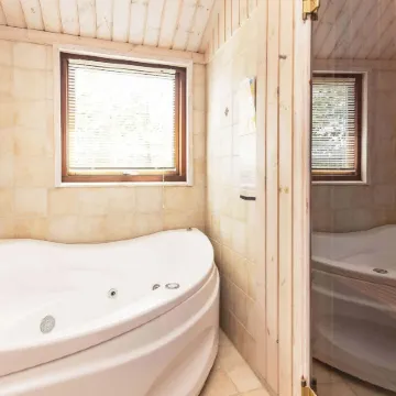 8 Person Holiday Home in Fjerritslev by Traum