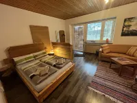 Apartments am Kirchkogel "Ländliche Entspannung im Herzen der Steiermark" Hoteles en Niklasdorf
