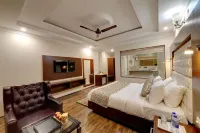 位於市中心的Regenta Place Green Leaf 馬拉里度假村