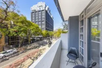 Easy Stay - the Median Rosebank