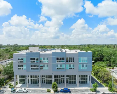 Lofts of Aventura Hotels in Ojus
