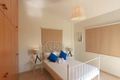 Seabreeze Villa No 2 Hotels near Ayia Thekla Beach