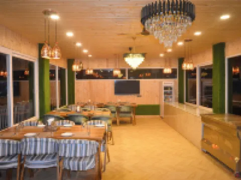 The Grand View Resort Buranskhanda Dhanaulti Hotels in Kempty Range