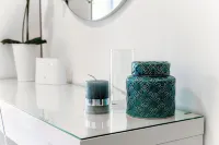 Tiny Blue - by Myhomeincomo