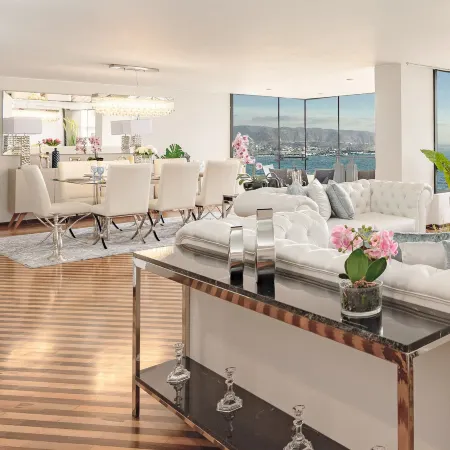 OceanFront Larcomar Apartments