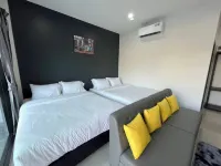 Hillside Premium Hotel