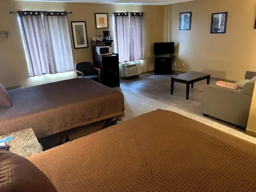 Coyote East Motel