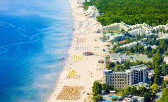 Hotel Sandy Beach