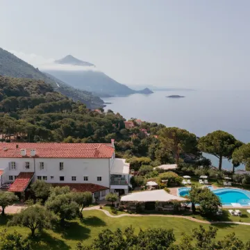 Santavenere Hotel Hotels near Fiumicello Beach