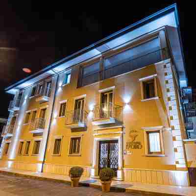 Hotel Colomba d'Oro Hotel Exterior