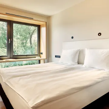 Schwabinger Wahrheit by Geisel