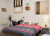 Westside Studio Apartments - balcone