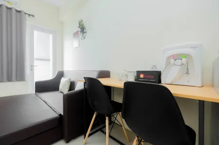 Cozy 2Br Bogorienze Resort Apartment Near Nirwana Residence