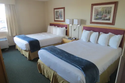 Rocky Inn Express Hotels in Rocky Mountain House