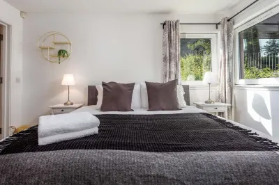 Walker Suite No82 - Donnini Apartments Hoteles cerca de Laigh Kirk