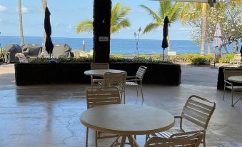 Casa De Emdeko Condo w/ Pool A/C & Ocean Views