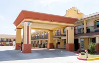 Sands Inn & Suites فنادق في وودوارد