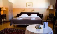 Värdshuset Hwitan Hotels in Falkenberg