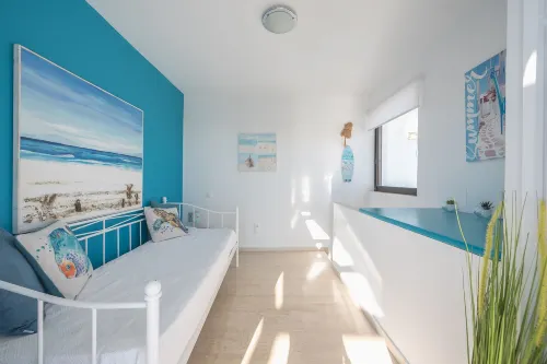 Adelos Maisonette Near Vouliagmeni Beach