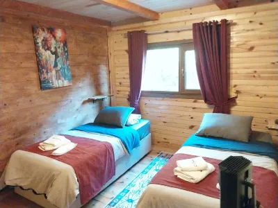 Mjora Otel Bungalov Ayder Hôtels à : Guroluk Koyu