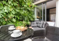 Charlie Bossa Ipanema