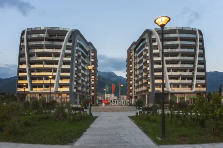 Apart-Hotel Soho Suites Отели в г. Челуга