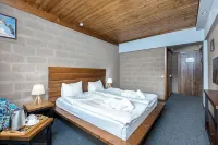 Alpine Lounge Boutique Hotel