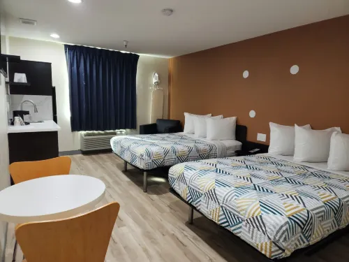 Studio 6 Suites Cameron Park, CA - Folsom Hotels in Cameron Park