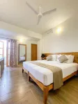Suffix Retreat - Stay, Dive & Explore Fuvahmulah - parking