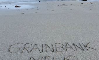 Grainbank Mews