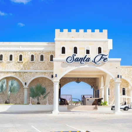 Ocean Village Deluxe