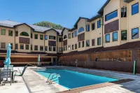 Lulu City 4B by AvantStay Beautiful Condo 100 Yards from Lift 7 Permit :3639
