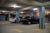 Bisabo Suites Apartment Ltd - 駐車場