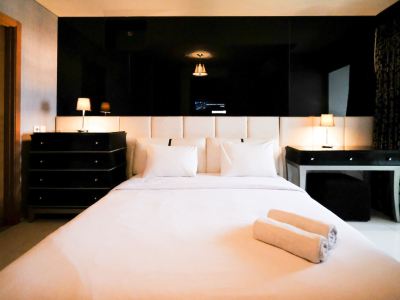 Spacious and Comfy 2Br Apartment at Aryaduta Residence Surabaya