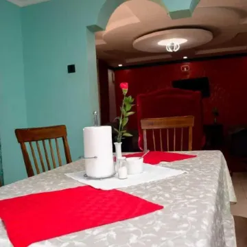 Lux Suites Elgon View Holiday House